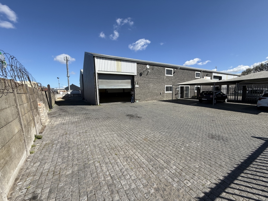 To Let commercial Property for Rent in Blackheath Industrial Western Cape